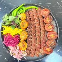 صندوقدار خانم . کمک اشپز کباب پز