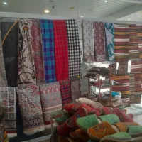 فروشگاه سوغات و صنایع‌دستی