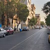 مغازه ۴۰ متر تجاری گذر فوقالعاده