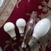لامپ کم مصرف وگازی فروشی