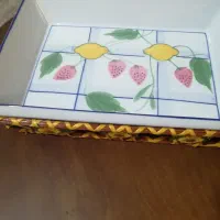 مرغ خوری گل میوه ای