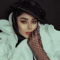 عکاس و فیلم بردار حرفه ای