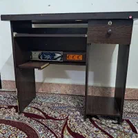 میز کامپیوتر