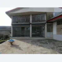 رهن و اجاره دوباب مغازه 65 متری