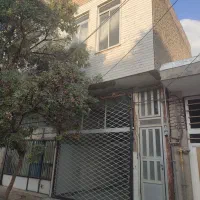 یک-واحد-مسکونی-و-تجاری-باهم