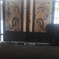 درب اهنی ماشین رو