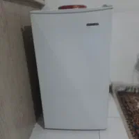 یخچال فریزر ایستکول +A درحد نو