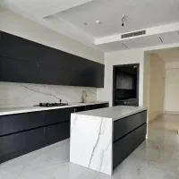 ۱۴۰ متری/۳خواب/۲ پارکینگ/نوساز/مدرن