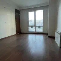 ۱۲۵ متر / فول امکانات / سند تک برگ / غرق نور