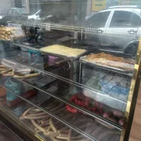 یک مغازه  فست فود  ساندویج با کلیه لوازم شیک