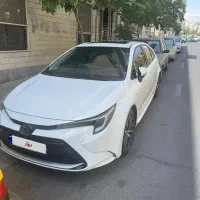 تویوتا لوین۱۸۰۰ هیبرید