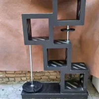 استند