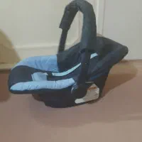 کریر و آغوشی