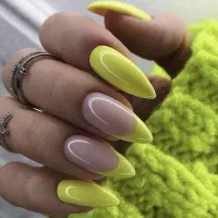 کاشت ناخن و آموزش کاشت