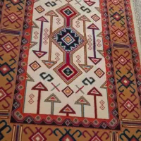 فرش ۴ متری تمیز . تراکم بالا و گوشتی فقط ۴ میلیون.