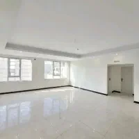 ۱۲۲متر۲خواب*کلیداول*سندتک برگ* غرق نور*خوش نقشه