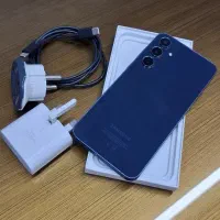 گوشیa55 همراه با آداپتور و جعبه