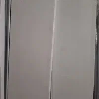 قفسه و کفی مغازه