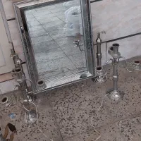 آینه وشمعدان قدیمی