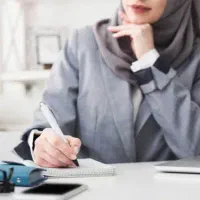 استخدام‌ منشی خدماتی