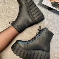 کفش ونیم پوت زمستانه نو سایز ۳۸