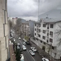 اجاره مغازه ۳۶ متری / بر اصلی