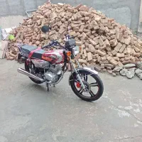 موتور سیکلت 200