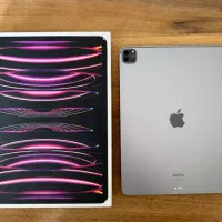 آیپد پرو ۲۰۲۰ در حد اکبند