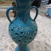 یک عدد گلدان قدیمی