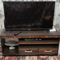 میز تلویزیون چوبی. MDF
