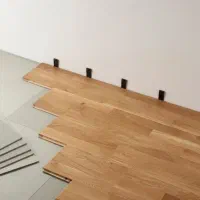 نصب انواع پارکت و دیوار پوش های pvc و چوب