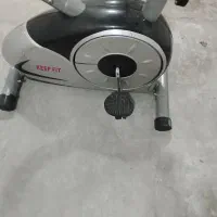 دوچرخه ثابت ورزشی