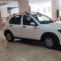کوییک ۴۰۲ بیرنگ و تمیز
