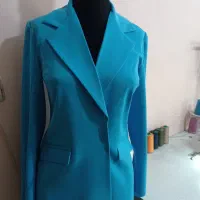 دوخت وتعمیر انواع لباس زنانه و بچه گانه