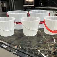 سطل پلاستیکی و جالیوانی و جاقاشقی