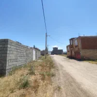زمین ۳۰۰ متری/مناسب ویلا/ساختمان/موقعیت دنج