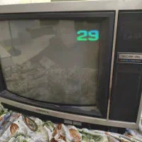 تلویزیون رنگی قدیمی سونی روشن میشه