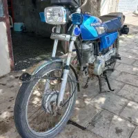 موتور سیکلت آبی