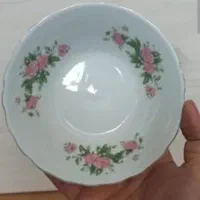 ماست خوری گل سرخی
