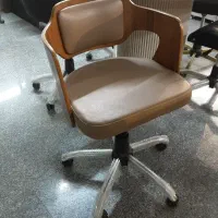 صندلی چوبی جکدار