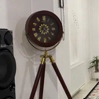 ساعت ایستاده
