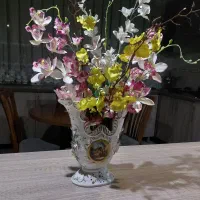 گلدان چینی گل برجسته با گل