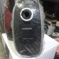 تعدادی جارو به فروش میرسد