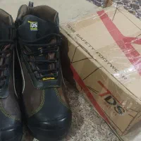 کفش کار ایمنی
