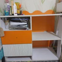 میز کنار تخت کودک