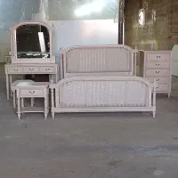 شبانه سرویس خواب. تختخواب ۶