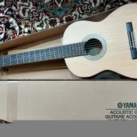گیتار یاماها c40