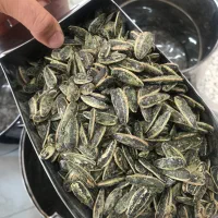 تخمه عمده و خرده همه طعم