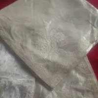 بقچه مخمل سفید
