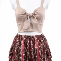 ست نیم تنه گره ای و شلوارک طرح لاله ای